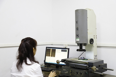 检测室一角二次元